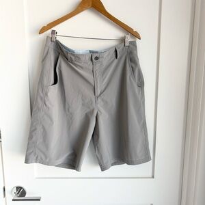 Men’s Free Fly gray performance shorts – size 34
